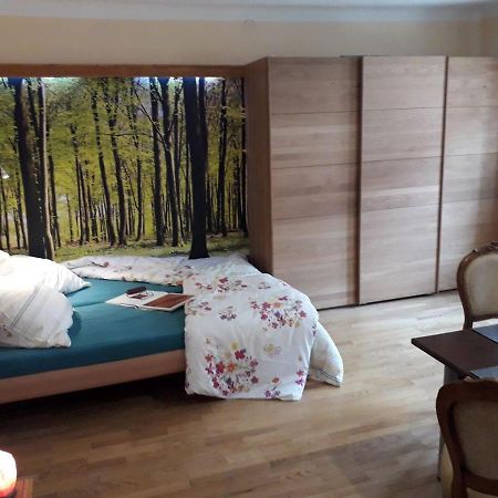 Ferienwohnung Historisches Тайзендорф Екстериор снимка